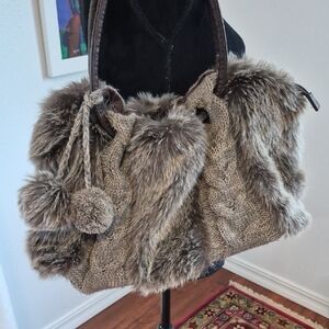 TALEEN Faux Fur Cable Knit Bag Brown